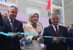 Bakan Göktaş açıkladı: Yaşlı ve engelli aylıkları hesaplara yatıyor