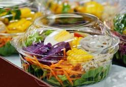 Konserve yiyecekler hormon dengesini alt üst ediyor: Çocuklar erken ergenlik yaşayabilir