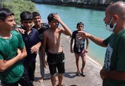 Adana'da tek başına cankurtaranlık yaptı! Çocuklara fayda etmedi