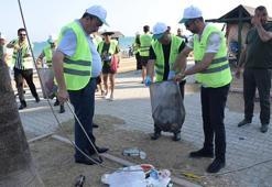 Karataş temiz bir çevre için el ele verdi