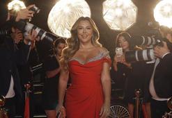 Kırmızılı Kadın’ın Aslı Hünel olduğu ortaya çıktı