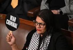 ABD Kongresi'nde Rashida Tlaib'den tek kişilik dev protesto