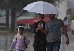 Meteoroloji'den birçok il için sağanak yağış uyarısı yapıldı! Uzman isim açıkladı: Afrika'dan eyyam-ı bahur sıcakları geliyor