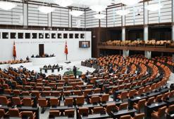 En düşük emekli aylığının 12 bin 500 lira olmasını öngören madde TBMM'de kabul edildi