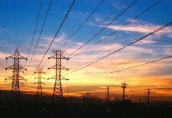 Dünya genelinde elektrik kullanım ihtiyacı artıyor: ulaşım sektöründe benzine meydan okuyor