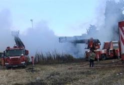 Avcılar'da, elektrik panosu üreten iş yerinde yangın çıktı!