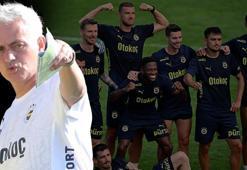 Fenerbahçe'de 2 ayrılık birden! Yaptığı hareket sonu oldu, Mourinho artık görmek istemiyor