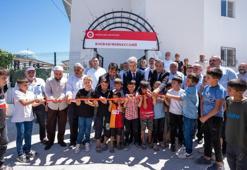 6 Şubat depremlerinde zarar gören cami imece usulü onarılıp hizmete açıldı