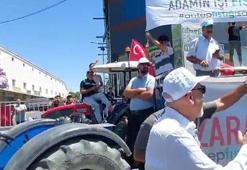 Gaziantep'te milletvekili konuşurken yanına yaklaşan şahıs havaya ateş etti