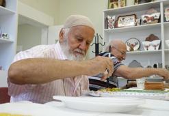 Gaziantep'te alzheimer hastaları 'Moral Evi' sayesinde hastalığın ilerlemesini durduruyor