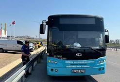 Antalya'da ilginç olay: Halk otobüsünde şoförle tartışan yolcu anahtarı alıp kaçtı