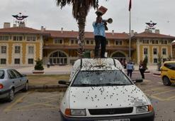 Yakaladığı yılanlarla şov yaparken ısırılmıştı! Yılancı Osman'ın hayat hikayesinden bir aile dramı çıktı