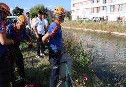 Sulama kanalına düşen çocuğu kurtardıktan sonra akıntıya kapılan kişi aranıyor