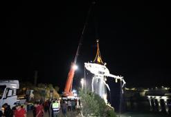 Adana'da günlerdir süren çalışmalar sonuç verdi! Helikopter çıkartıldı