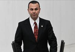 Seyithan İzsiz kimdir? İyi Parti’den AK Parti’ye geçen Seyithan İzsiz nereli, kaç yaşında, kaç yıldır siyasette, evli mi, çocuğu var mı?