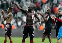 Beşiktaş'ta Aboubakar krizi! Yıldız golcünün istediği belli oldu