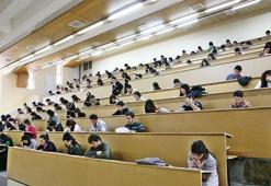 Özel ve devlet üniversitelerindeki puan farkı adeta uçuruma dönüştü! Arada 195 puan fark var, Hepsi aynı diploma sahibi olacak