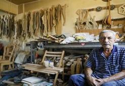 Atatürk'ün tabutunu yapan ustanın çırağıydı! 50 yılını verdiği mesleğe veda ediyor! Yetiştirecek kimse kalmadı