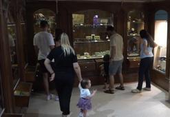 Gaziantep'te miniklerin gözdesi! Çeşit çeşit oyuncak burada sergileniyor