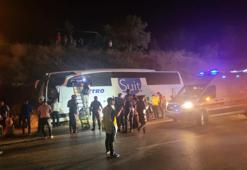 Yolcu otobüsü yayaya çarpıp yoldan çıktı: 1 ölü, 7 yaralı
