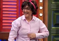 Ecem Erkek iğne ipliğe döndü! Güldür Güldür'ün Naime'si Ecem Erkek Password'a katıldı!