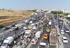 İstanbul'da metrobüs kazası! Yeni görüntüler