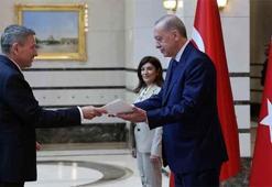 Büyükelçilerden Cumhurbaşkanı Erdoğan'a güven mektubu