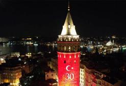 Büyük Zafer'in 102. yılı! İstanbul'da tarihi mekanlara 'Zafer Bayramı' ışıklandırması