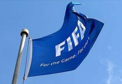 FIFA, ırkçı tacizlere maruz kalan futbolculara oyunu durdurma hakkı verdi