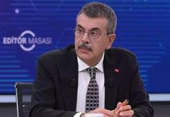 Bakan Tekin açıkladı! Yeni müfredat nasıl olacak? Devamsızlık ve sınıf tekrarına af gelecek mi?