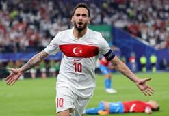 Hakan Çalhanoğlu, Ballon d'Or'a aday gösterildi