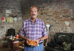 İzmir'de baba yadigarı dükkanda unutulmaya yüz tutmuş yemek mirasını yaşatıyor