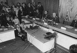 Demokrasinin kara lekesi 12 Eylül darbesinin üzerinden 44 yıl geçti