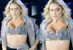 Hadise'den mini şort+sütyen kombini! Konser pozlarıyla yine olay oldu