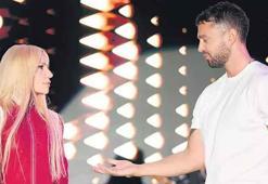 Gülşen İzmir'de hayranlarıyla buluştu: ‘İltimas’ bu kez duygulandırdı