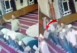 Manisa'da namaz kıldıran imama saldırdı