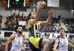 Fenerbahçe Beko ile Anadolu Efes, Cumhurbaşkanlığı Kupası için karşı karşıya geliyor