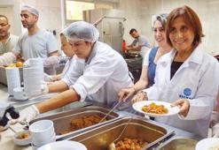 Adana'ya ilk Kent Lokantası açıldı! “Yoksulluk kader değildir"