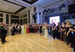 Adana'da 33 Kadın belgeselinin galası yapıldı