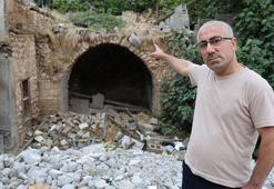 Kahramanmaraş'ta enkaz altından tarih çıktı