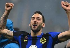 Hakan Çalhanoğlu çılgınlığı! Inter'de bu kez tarihe geçti