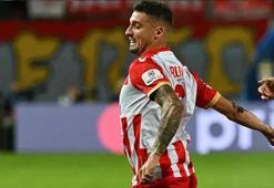 Rade Krunic Şampiyonlar Ligi'nde Kızılyıldız'ı yaktı! Maçın en kötüsü seçildi