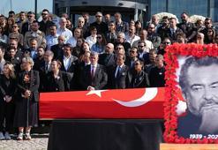 Usta gazeteci Güneri Cıvaoğlu'na veda töreni... Son yolculuğuna uğurlandı