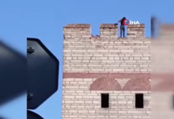 Fatih'te korkunç olay! Başını kesip surlardan attı!