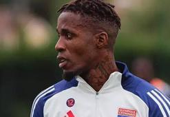 Lyon'da Wilfried Zaha depremi! Kadro dışı kararı