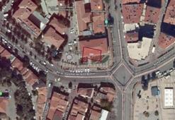 Kırşehir Belediyesi'nin binası tapuda kerpiç ev olarak görünüyor