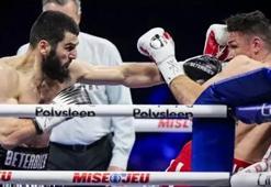 Tartışmasız şampiyon belli oldu! Boks finalinde 25 yıl sonra bir ilk