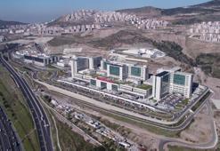 İzmir Şehir Hastanesi ilk yılında 2 milyon 865 bin hastaya şifa verdi