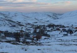 Erzincan’a mevsimin ilk karı düştü