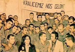 Türkan Şoray 50 yıl sonra o fotoğraftaki şehitleri ziyaret etti